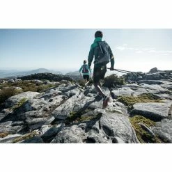 Quechua Hiking Clothing Men's Hiking Windproof Fast Jacket Helium Wind 500