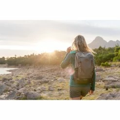 Quechua Women's Hiking Hybrid Pullover NH500