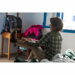 Forclaz Hiking Clothing Women's Travel Backpacking Warm Long-Sleeved Shirt Travel 100