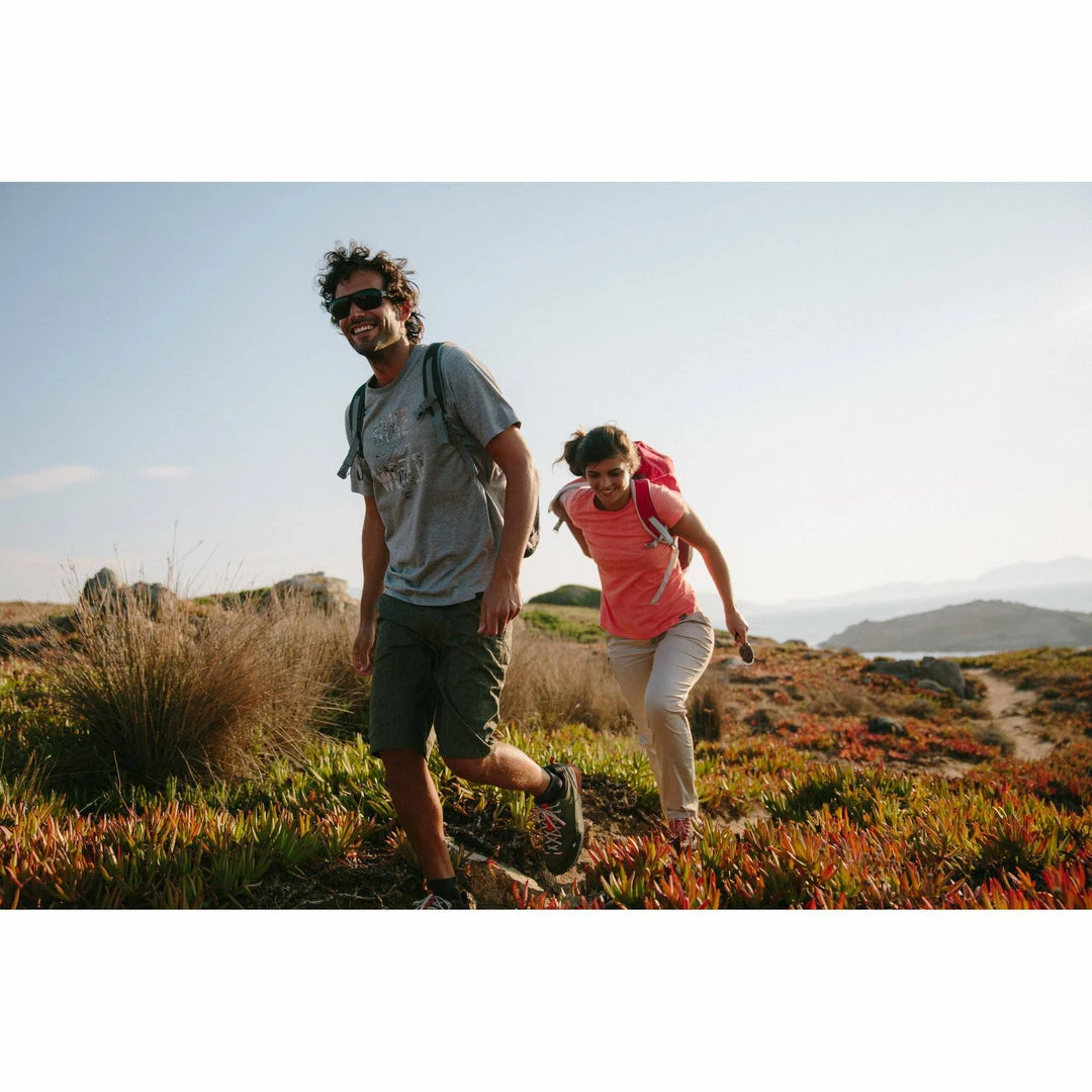 Quechua Hiking Clothing Men's Lowland Hiking Shorts Arpenaz 100