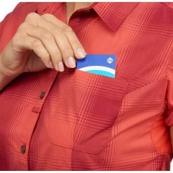 Hiking Clothing Quechua 500, Short Sleeved Hiking Shirt, Women’s