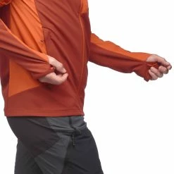 Forclaz Men's Mountain Backpacking Windbreaker Trek 900