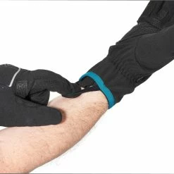 Quechua Hiking Windproof Tactile Gloves Forclaz 700