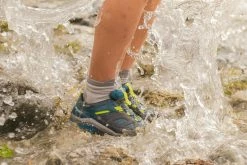 Quechua Crossrock, Waterproof Lace-Up Hiking Boots, Kids'