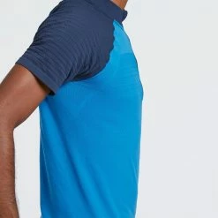 Quechua FH900, Short-Sleeved Hiking T-Shirt, Men's Hiking Clothing