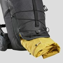 Quechua MH100, Hiking Backpack