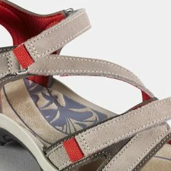 Quechua NH120, Leather Hiking Sandals, Women's