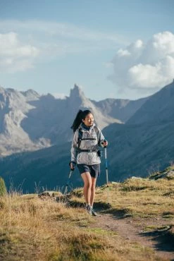 Hiking Clothing Quechua MH100, Hiking Rain Jacket, Women’s