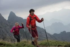 Quechua Hiking Clothing Forclaz 500 Men's Long Hiking Shorts - Burgundy