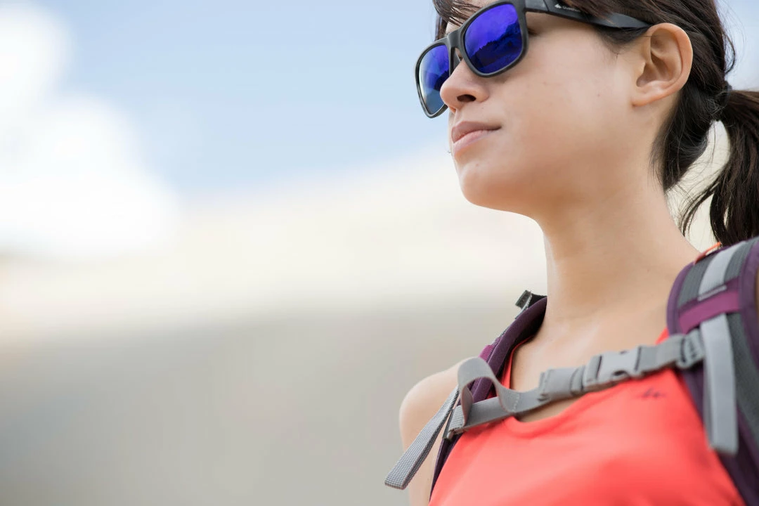 Hiking Clothing Quechua MH140W, Category 3 Polarizing Hiking Sunglasses