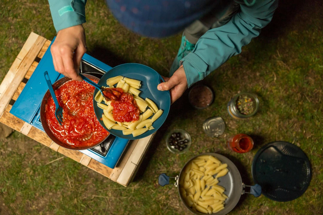 Hiking Clothing Quechua, Non-Stick Stainless Steel 2-Person 14-Piece Camp Cookset, 2.1 L