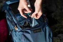 Forclaz Trek 500, Backpacking 50+10 L Backpack, Woman's