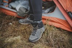 Forclaz MT100, Lightweight Waterproof Hiking Boots, Women's Hiking Clothing