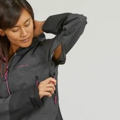 Hiking Clothing Quechua MH900, Waterproof Hiking Jacket, Women's