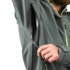 Quechua Hiking Clothing Mens Hiking Waterproof Rain Jacket Forclaz 400