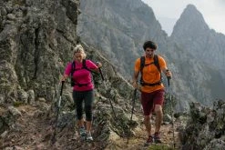 Quechua Hiking Clothing Forclaz 500 Men's Long Hiking Shorts - Burgundy