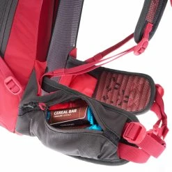 Quechua MH500, 30 L Hiking Backpack, Women's Hiking Clothing