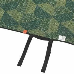 Quechua Extra Large Outdoor Water Resistant Camping Rug Picnic Blanket, 67